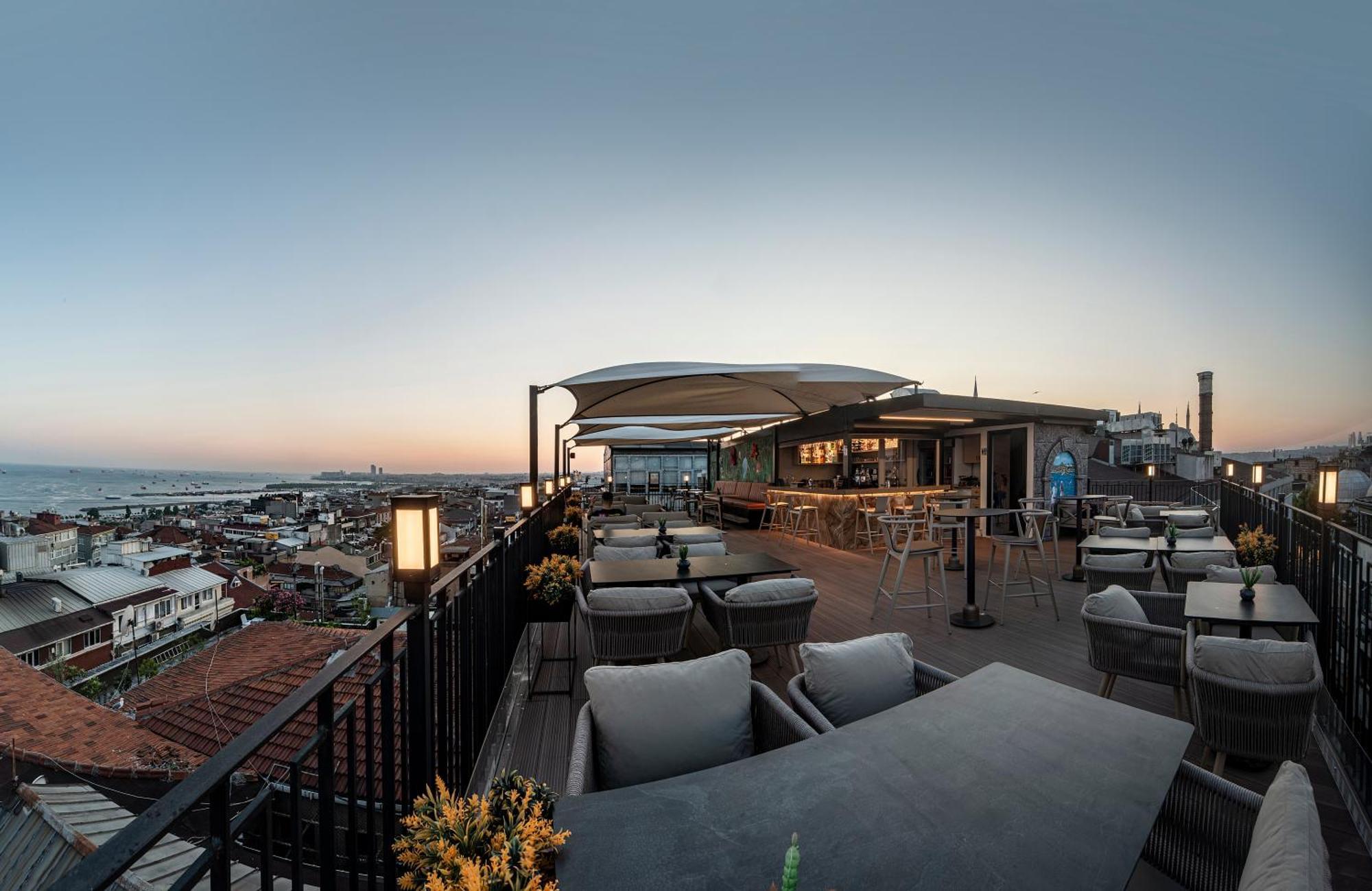 Aprilis Hotel - Special Category Istanbul Exterior foto